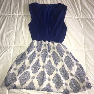 Charlotte Russe Sleeveless L Dress